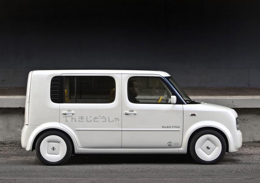  Nissan Denki Cube Concept 2008 года  (фото 25 из 36)